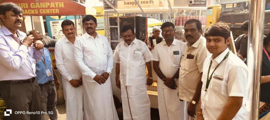 காப்பி ரெடி ஆன் வீல்ஸ் துவக்க விழா...