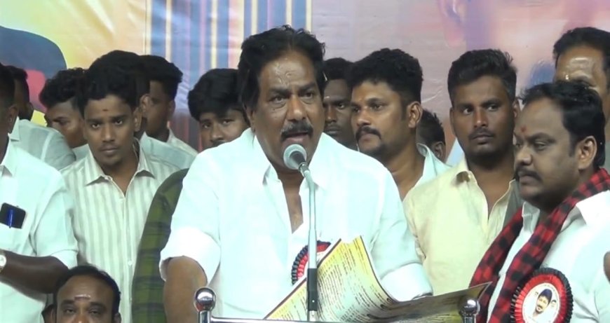 உதயநிதி ஸ்டாலின் பிறந்த நாளை முன்னிட்டு உசிலம்பட்டி வடக்கு ஒன்றியம் சார்பில் நலத்திட்ட உதவிகள் வழங்கும் விழா...