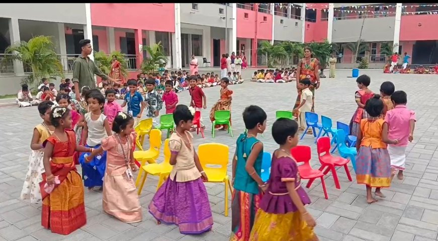 பழனியில் தனியார் பள்ளியில் பொங்கல் விழா கொண்டாட்டம்: பாரம்பரிய விளையாட்டுகளை விளையாடி மகிழ்ந்த குழந்தைகள்...