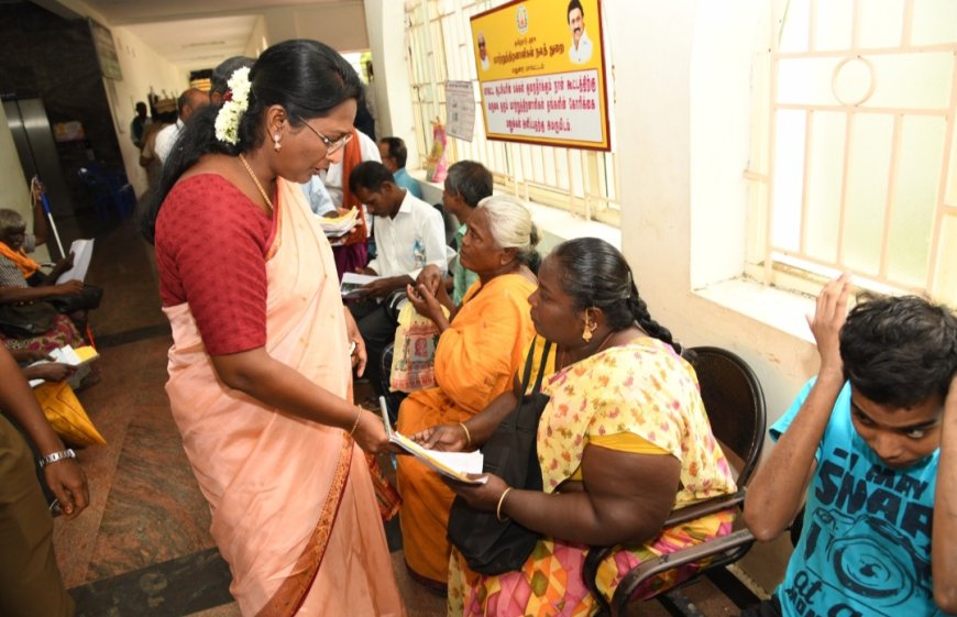 மாவட்ட ஆட்சியர் அலுவலகத்தில் மக்கள் குறைதீர் முகாம்...