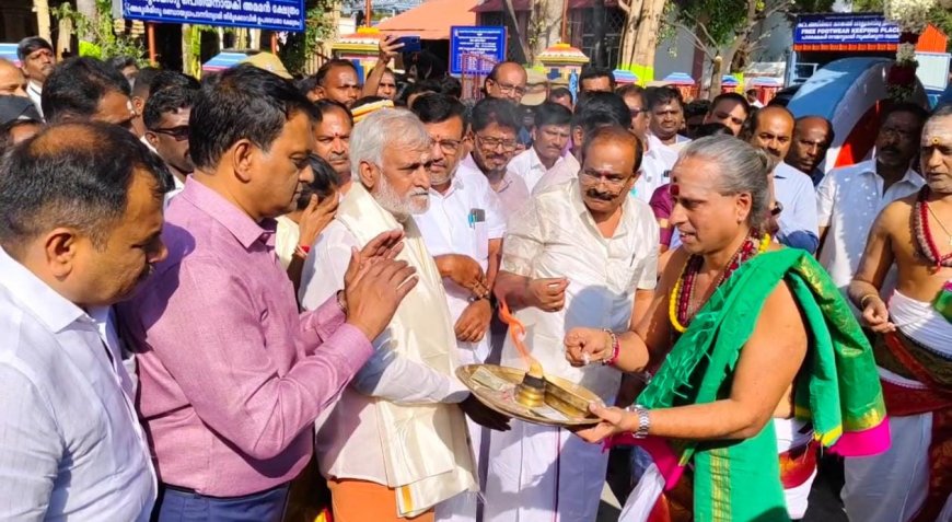 46 லட்சம் மதிப்பீட்டில் செய்யப்பட்ட புதிய தேரின் வெள்ளோட்டம்: அமைச்சர்கள் பங்கேற்பு...