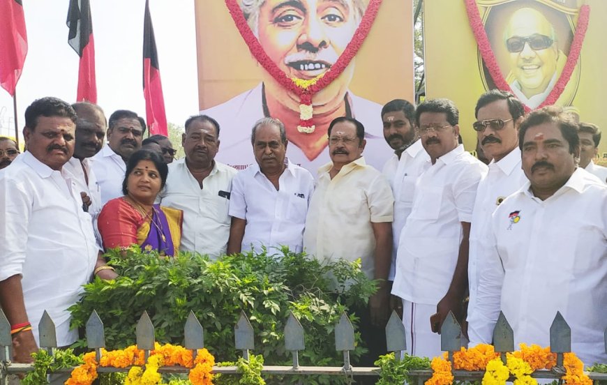 பேரறிஞர் அண்ணாவின் 56 ஆவது நினைவு நாள் முன்னிட்டு சிலைக்கு மாலை அணிவித்து மரியாதை செலுத்திய திமுகவினர்..!!