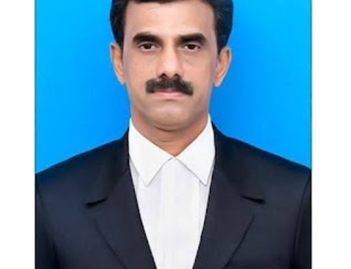 திருச்சியில் வழக்கறிஞர்கள், நீதிமன்ற ஊழியர்களுக்கான சிறப்பு சுகாதார முகாம் – 300-க்கும் மேற்பட்டோர் பயன்