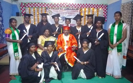 வேட்டவலம் அன்னை நைட்டிங்கேல் கல்லூரியில் செவிலியர் பட்டமளிப்பு விழா!