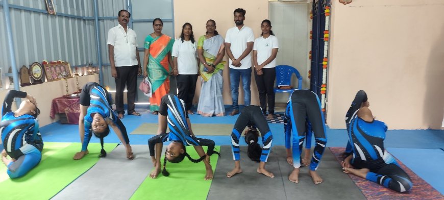 திருச்சி ஸ்ரீ நற்பவி யோகாலயாவில் மகளிர் தின விழா ..