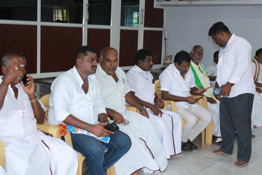 மணப்பாறை அருகே ஶ்ரீரங்கம் சட்டமன்ற தொகுதி திமுக வேட்பாளர் அறிமுகக் கூட்டம் கூட்டம்...
