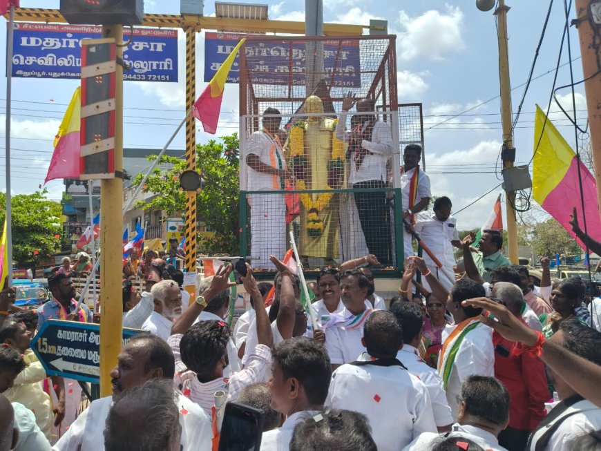 திமுக கூட்டணி கட்சிக்கு ஒதுக்கப்பட்ட மணப்பாறை தொகுதி மனித நேய மக்கள் கட்சி வேட்பாளருக்கு உற்சாக வரவேற்பு...
