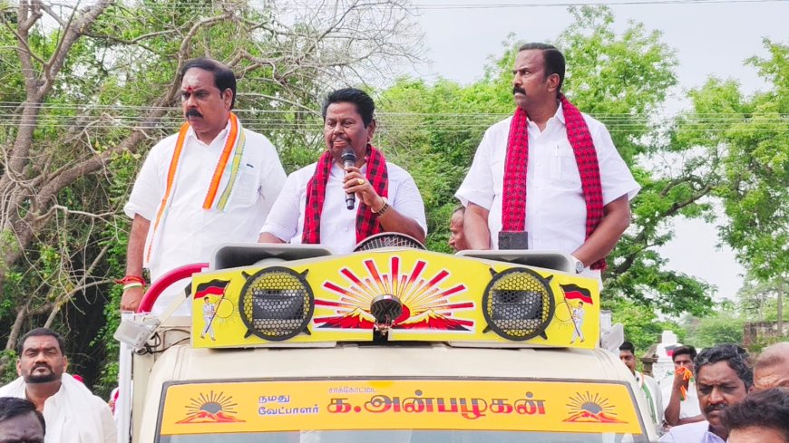 தீவிர வாக்கு சேகரிப்பில் ஈடுபட்ட  திமுக வேட்பாளர் சாக்கோட்டை க.அன்பழகன்...