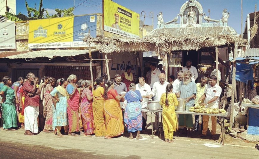 குளித்தலை ஶ்ரீ மாரியம்மன் திருத்தேர் திருவிழாவை முன்னிட்டு அனைத்திந்திய இந்து திருக்கோயில்கள் பாதுகாப்பு சங்கத்தின் சார்பாக மாபெரும் அன்னதான விழா: