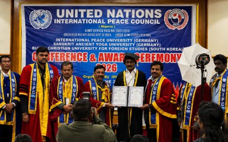 வணிக நிர்வாகத் துறையில் ஆர்.பி. சரவணனுக்கு கவுரவ முனைவர் பட்டம்...