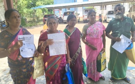 பட்டா வழங்கிய இடத்தை ஒதுக்கிக் காட்டக் கோரி ஆட்சியரிடம் பொதுமக்கள் மனு